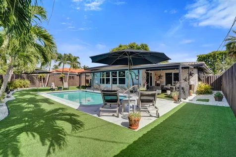 2117 NE 62nd Court Fort Lauderdale FL 33308