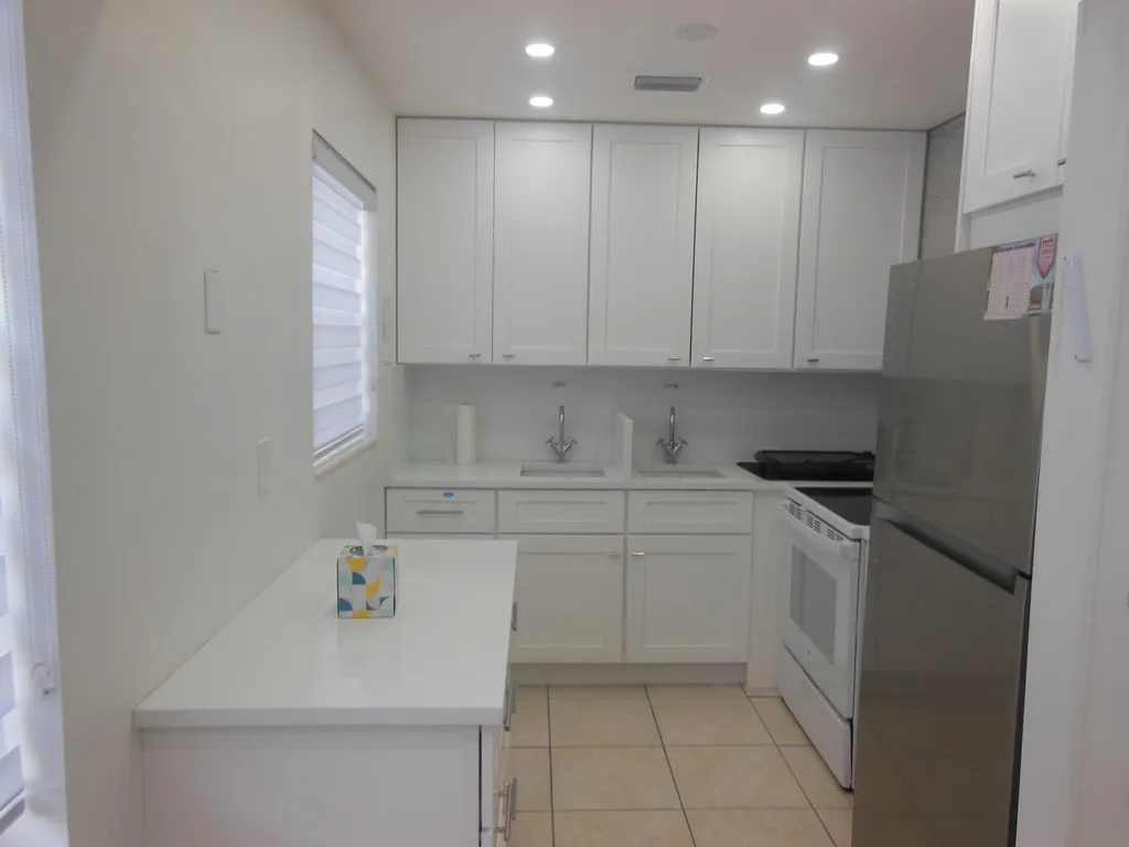 156 Andover F West Palm Beach FL 33417