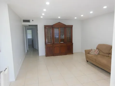 156 Andover F West Palm Beach FL 33417