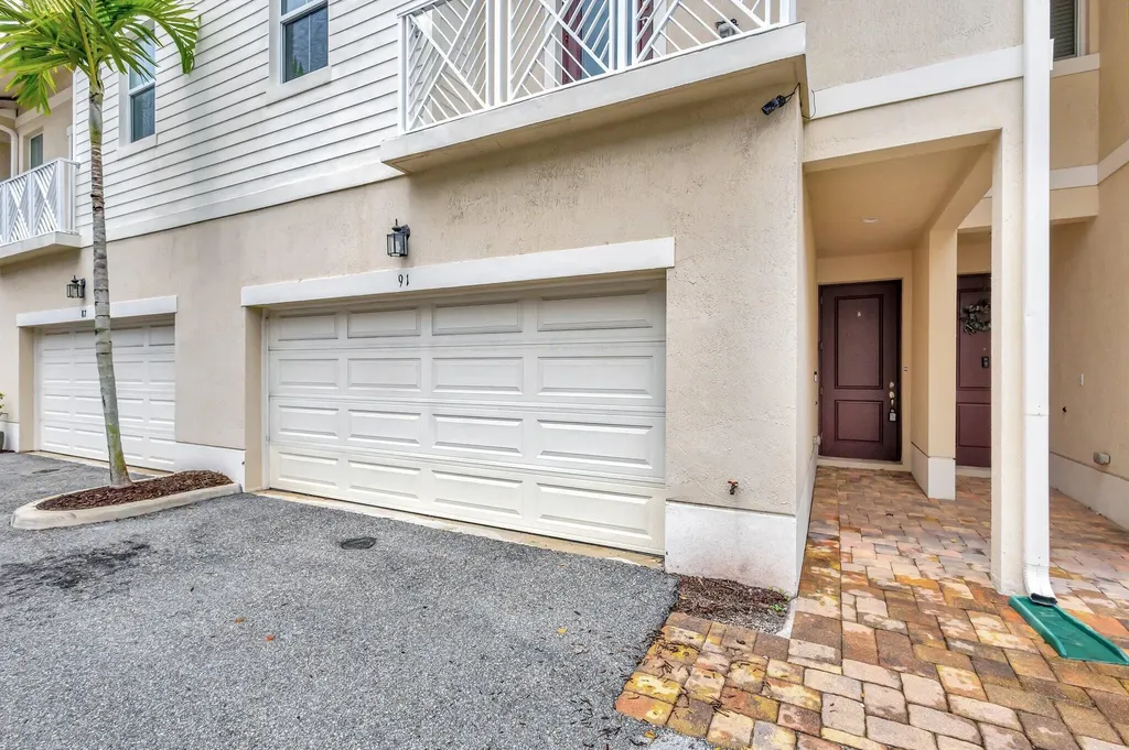 91 Palm Lane Royal Palm Beach FL 33411