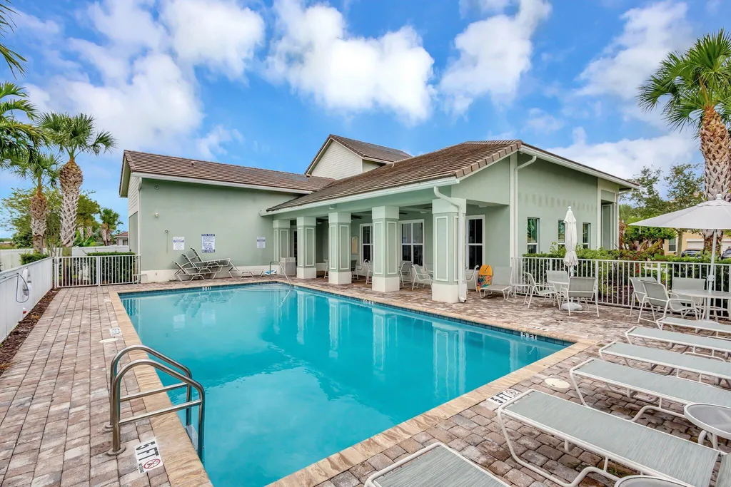 91 Palm Lane Royal Palm Beach FL 33411