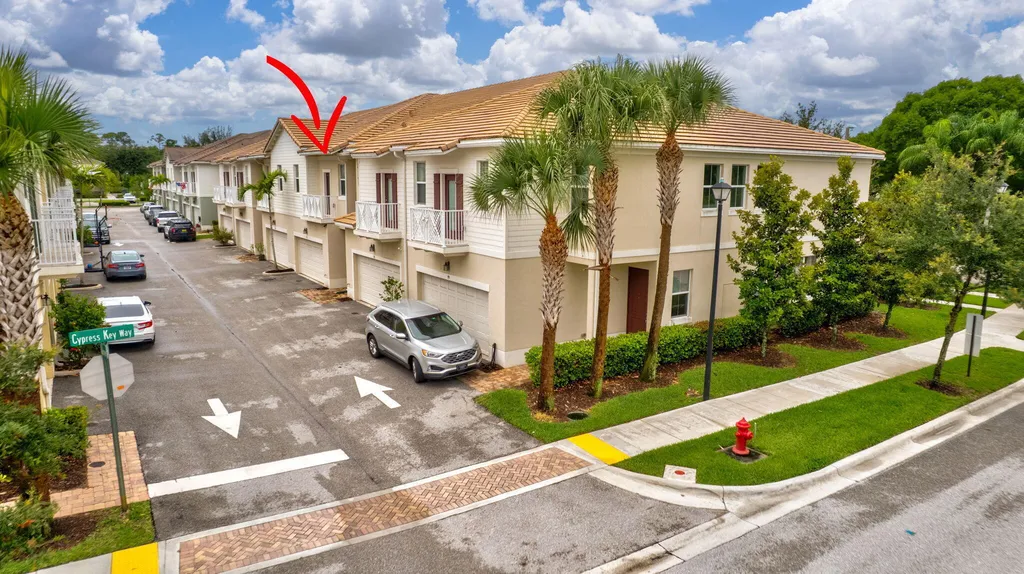 91 Palm Lane Royal Palm Beach FL 33411