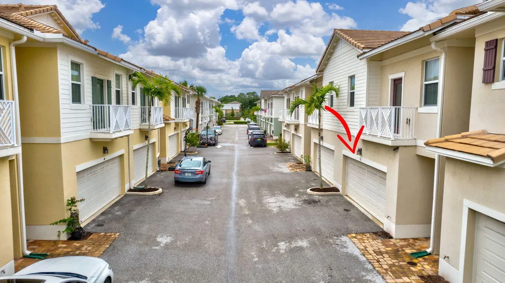 91 Palm Lane Royal Palm Beach FL 33411