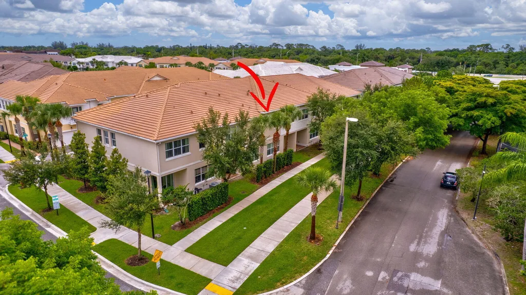 91 Palm Lane Royal Palm Beach FL 33411