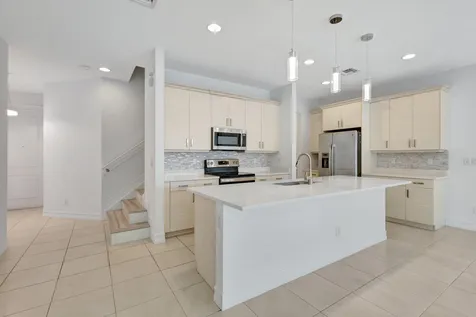 91 Palm Lane Royal Palm Beach FL 33411