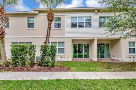 91 Palm Lane Royal Palm Beach FL 33411