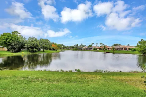 91 Palm Lane Royal Palm Beach FL 33411
