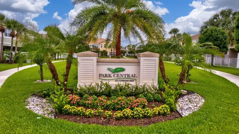 91 Palm Lane Royal Palm Beach FL 33411