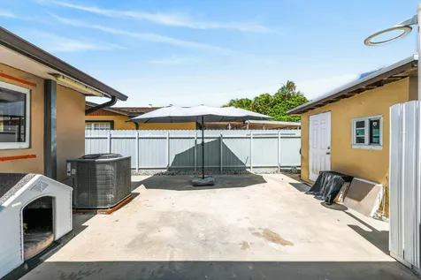 10363 SW 6th Street Sweetwater FL 33174