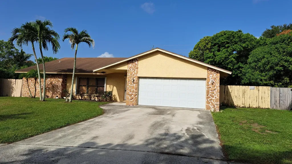 5934 Deerfield Place Lake Worth FL 33463