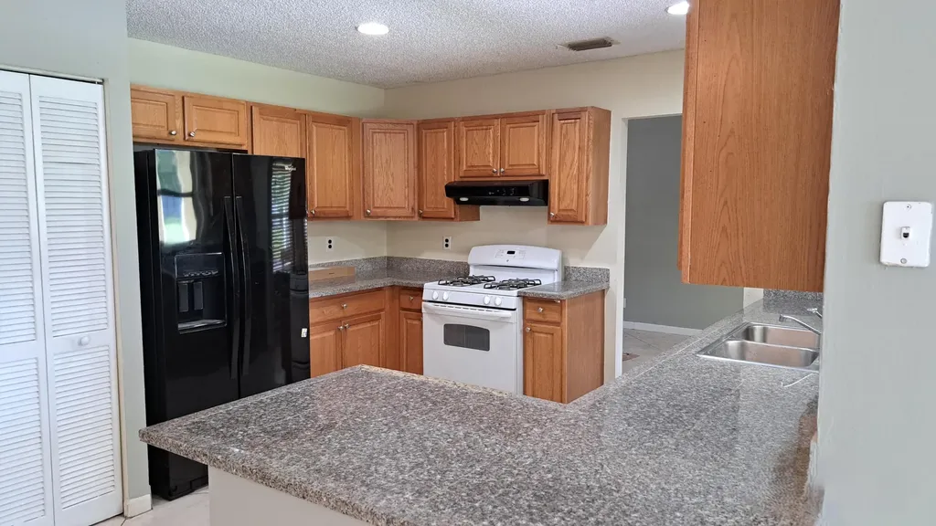 5934 Deerfield Place Lake Worth FL 33463