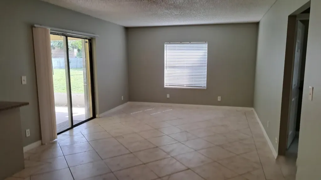 5934 Deerfield Place Lake Worth FL 33463