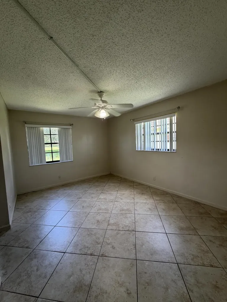 4141 Oak Terrace Drive Lake Worth Beach FL 33463