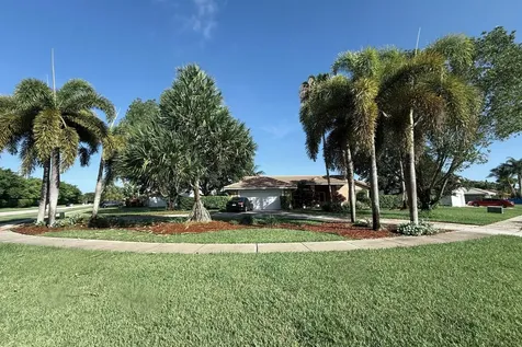 10884 Paso Fino Drive Lake Worth FL 33449