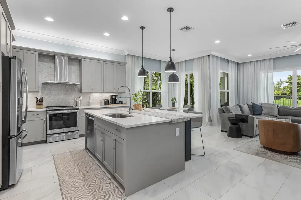 9663 Sterling Shores Street Delray Beach FL 33446