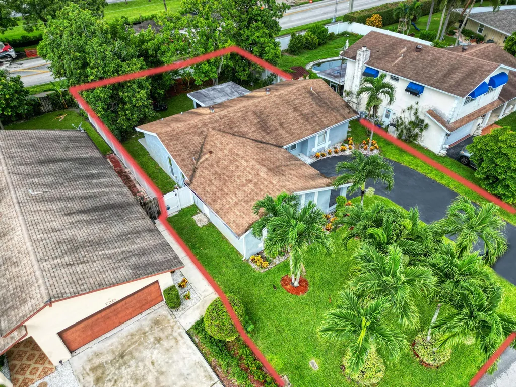 724 Avenue Chaumont Delray Beach FL 33445