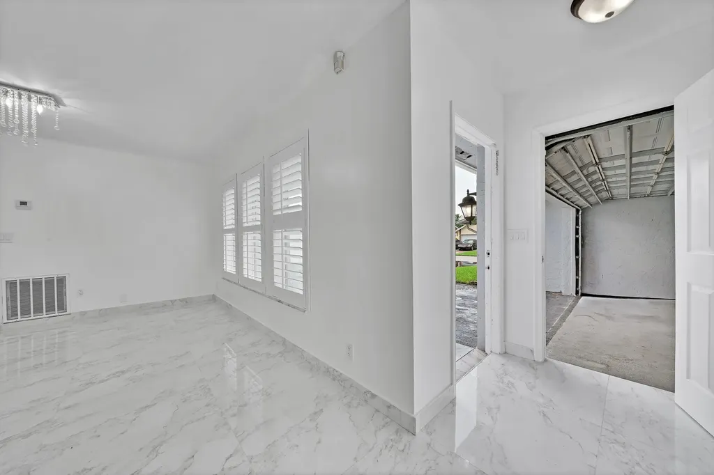 724 Avenue Chaumont Delray Beach FL 33445