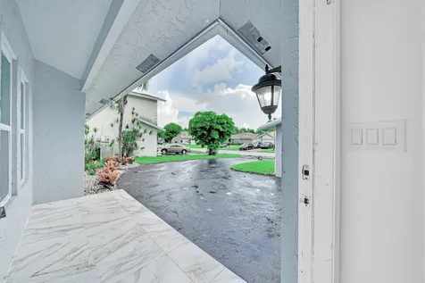 724 Avenue Chaumont Delray Beach FL 33445