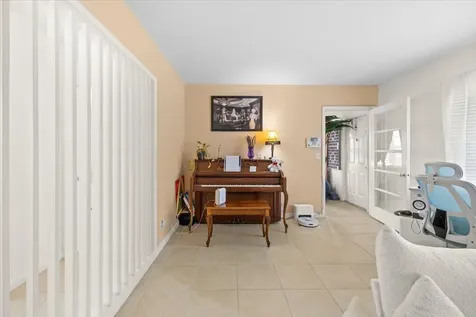 327 S Ocean Breeze Lake Worth FL 33460