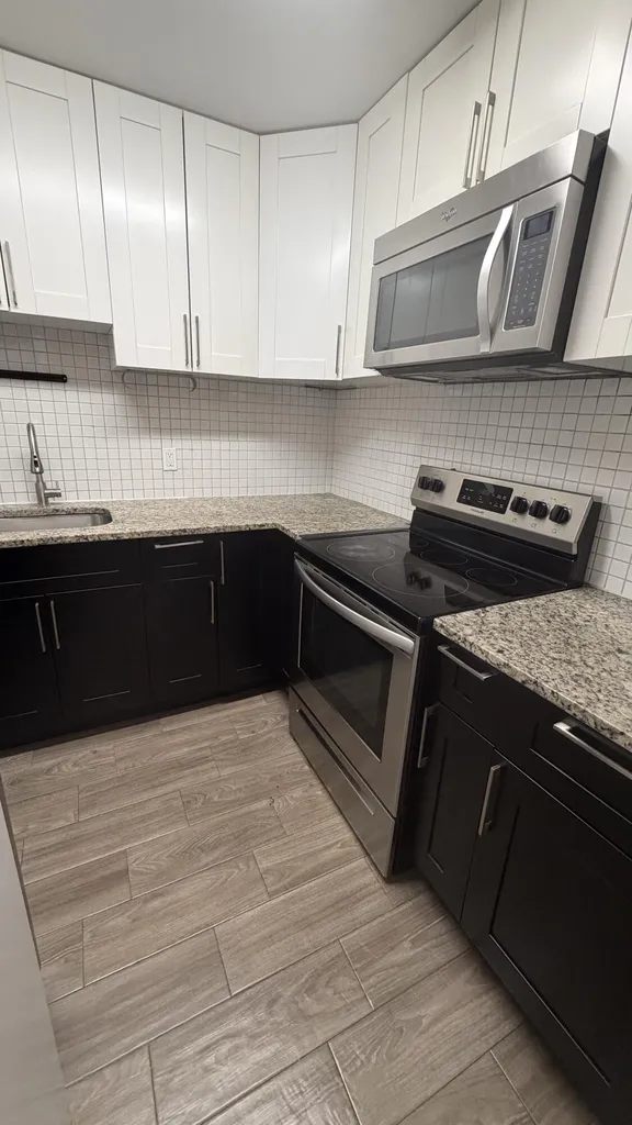 4061 NW 9th Avenue Deerfield Beach FL 33064