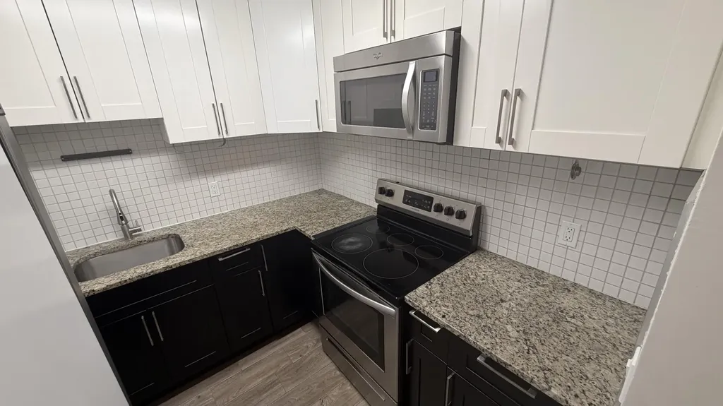 4061 NW 9th Avenue Deerfield Beach FL 33064