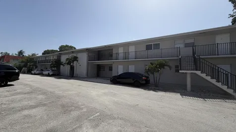 4061 NW 9th Avenue Deerfield Beach FL 33064