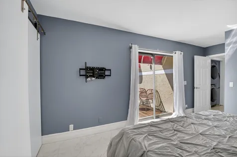 4310 Village Drive Delray Beach FL 33445