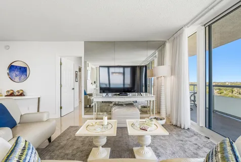 3554 Ocean Drive Vero Beach FL 32963