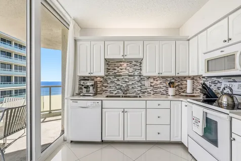3554 Ocean Drive Vero Beach FL 32963