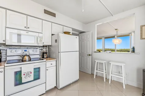3554 Ocean Drive Vero Beach FL 32963
