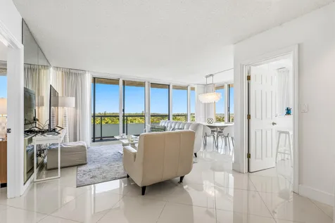 3554 Ocean Drive Vero Beach FL 32963