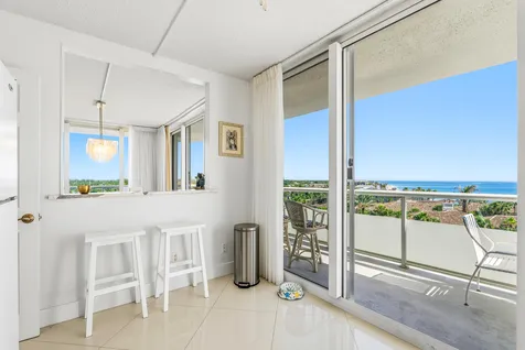 3554 Ocean Drive Vero Beach FL 32963