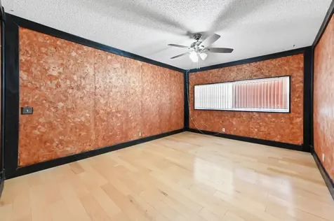 703 SW 76th Avenue North Lauderdale FL 33068