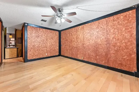703 SW 76th Avenue North Lauderdale FL 33068