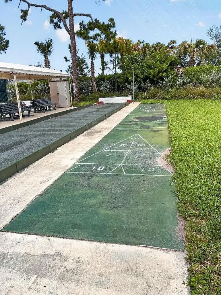 4820 W Lucerne Lakes Boulevard W Lake Worth FL 33467