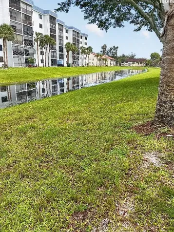 4820 W Lucerne Lakes Boulevard W Lake Worth FL 33467