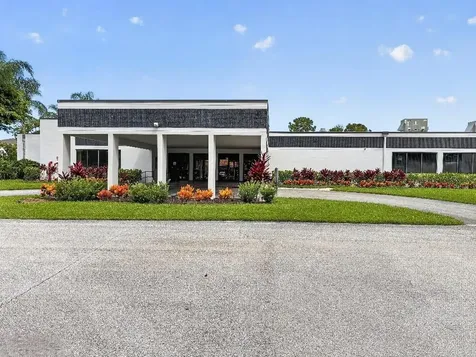 4820 W Lucerne Lakes Boulevard W Lake Worth FL 33467