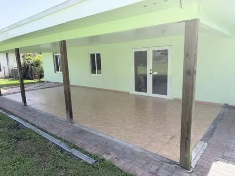 3612 S Seacrest Boulevard Boynton Beach FL 33435
