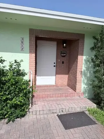 3612 S Seacrest Boulevard Boynton Beach FL 33435