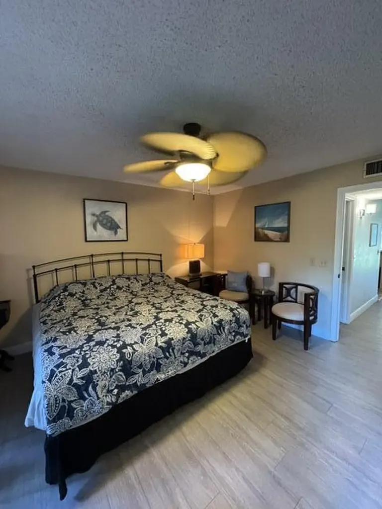 33 Lake Vista Trail Port St Lucie FL 34952