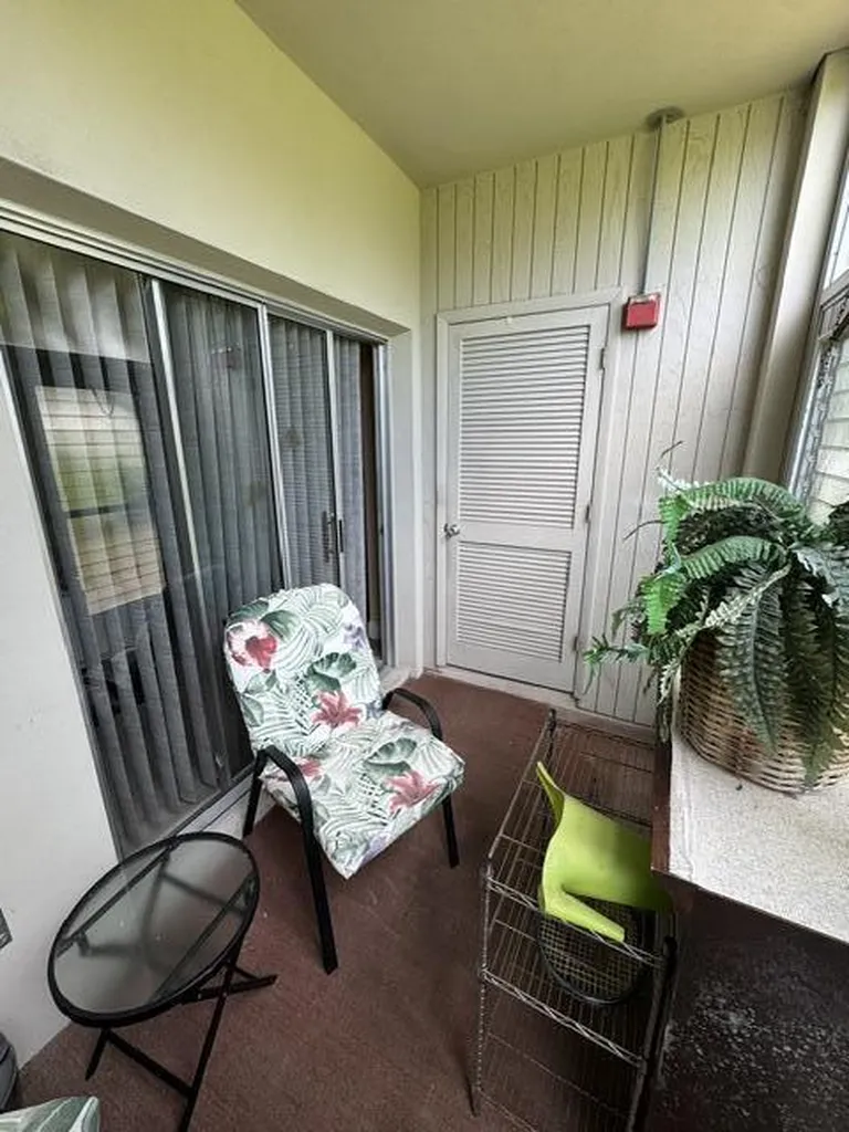 33 Lake Vista Trail Port St Lucie FL 34952