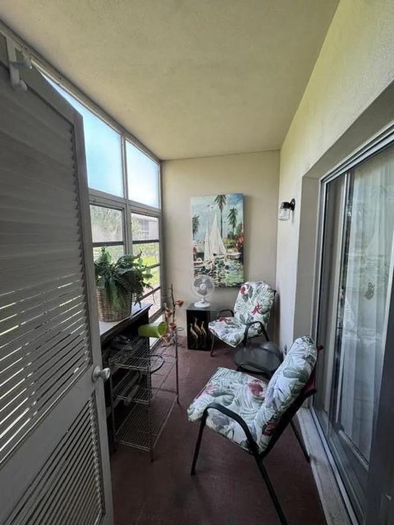 33 Lake Vista Trail Port St Lucie FL 34952