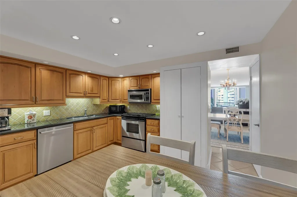 1370 S Ocean Boulevard Pompano Beach FL 33062