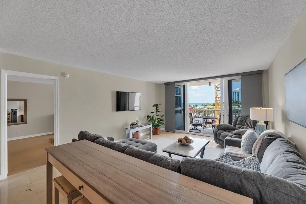 1370 S Ocean Boulevard Pompano Beach FL 33062