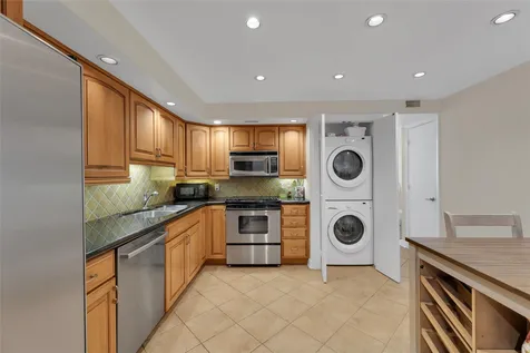 1370 S Ocean Boulevard Pompano Beach FL 33062