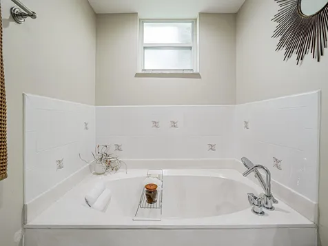 1863 Easthampton Terrace Vero Beach FL 32966