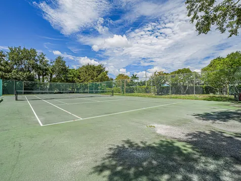 1863 Easthampton Terrace Vero Beach FL 32966