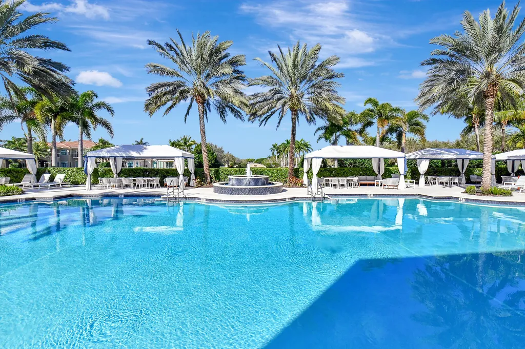 16879 Bridge Crossing Circle Delray Beach FL 33446