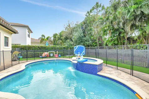 16879 Bridge Crossing Circle Delray Beach FL 33446