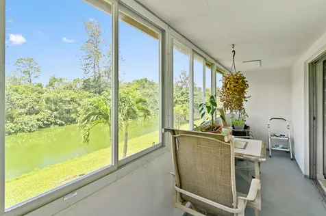75 Camden Drive West Palm Beach FL 33417